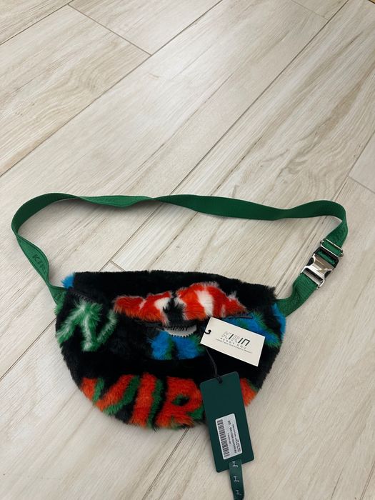 Set KIRIN palarie si borseta bin blana pufoasa