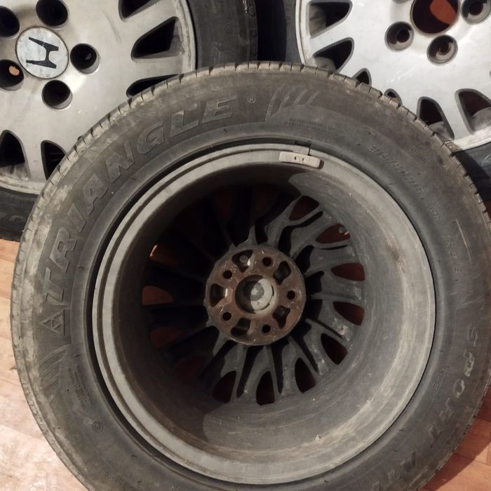 Продам шины с дисками