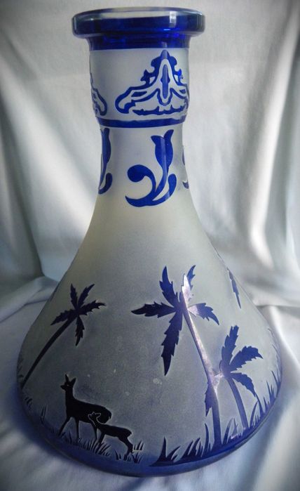 Съд -двуслойно камео стъкло, стил "Galle"