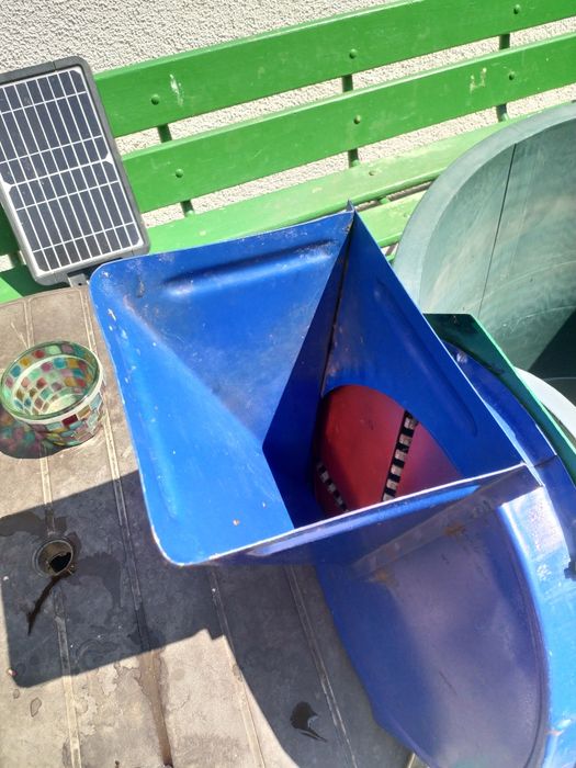 Tocătoare fructe ,/ Mașina de tocat mere ,fructe