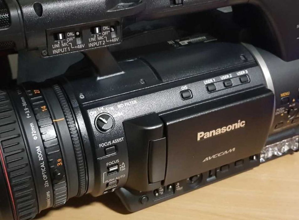 Продам  видеокамеру Panasonic AG-AC160