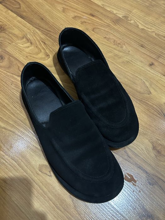 Лоферы из натурального замша