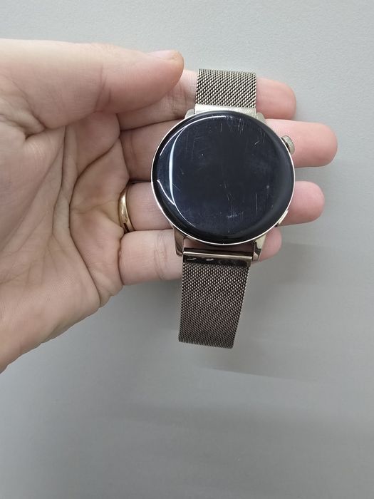 Часовник Huawei GT3