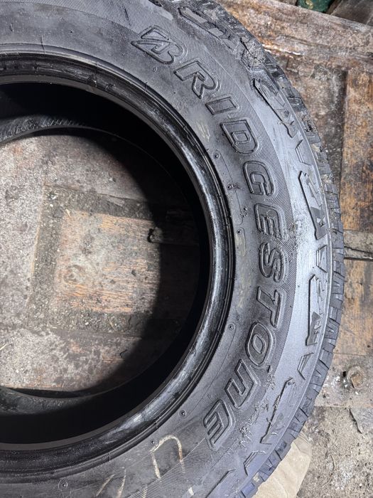 265/65/17 Bridgestone