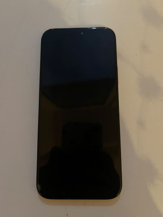 Продам HONORX8b.