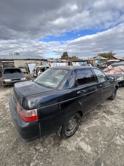 На разбор Ваз 2110