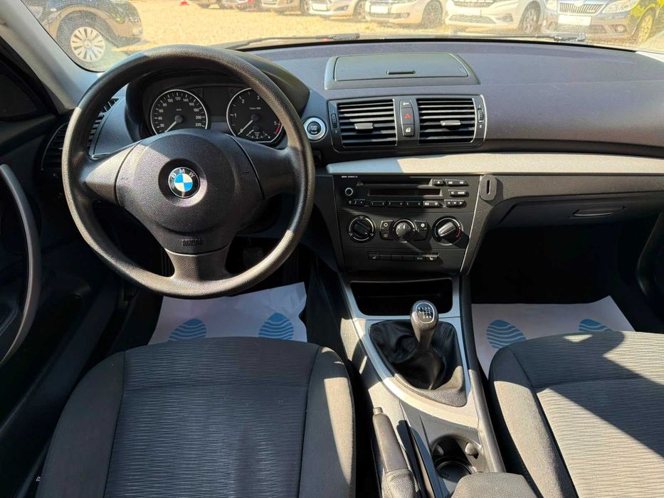 BMW Seria1 118d 2011*2.0d*143Cp*Manual*Euro5*Garantie*Rate