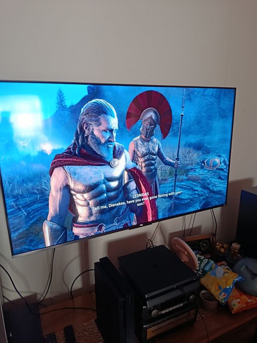 Consola PlayStation 4 (PS4) Slim 1TB - 3 Manete originale - 7 Jocuri (TLOU, AC Odyssey)