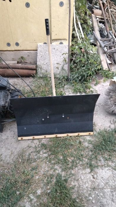 Продам Мотоблок с насадками