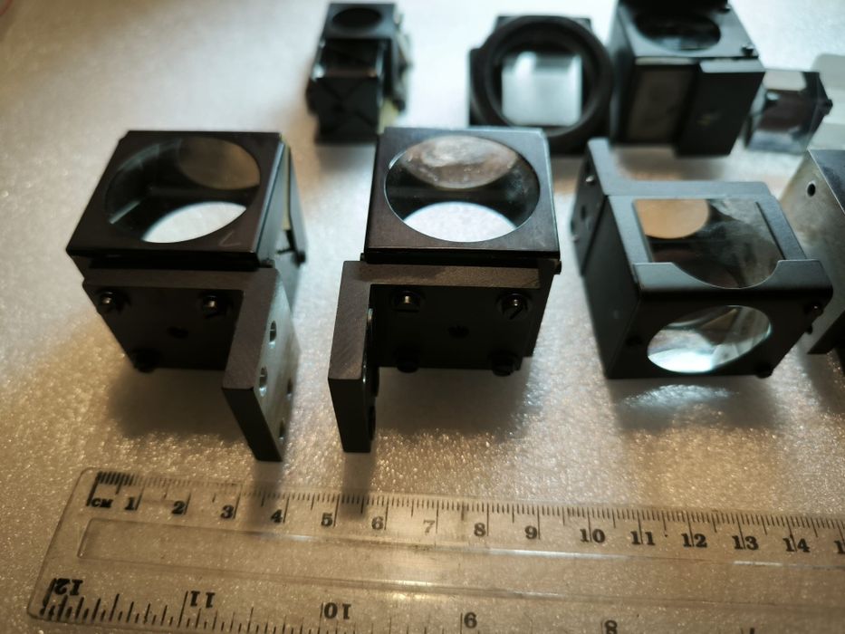 Elemente optice Carl Zeiss