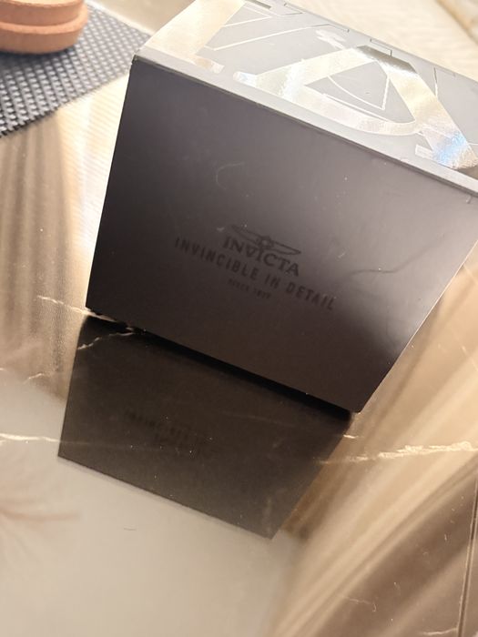Продава Часовник Invicta