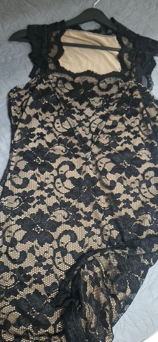 Официална рокля размер S