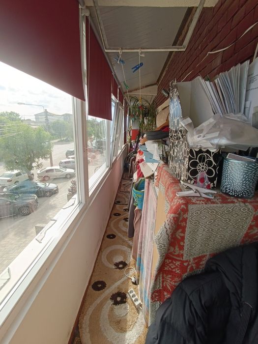 Apartament 4 camere Sărari.