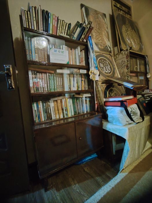 Arzonchi narxlarda uy jihozlari sotiladi divan + kreslo  xolati yaxshi