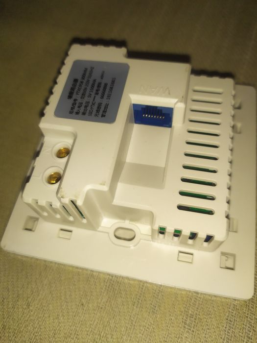 Продам новый встраиваемый wi fi роутер 300 Mbit оптика