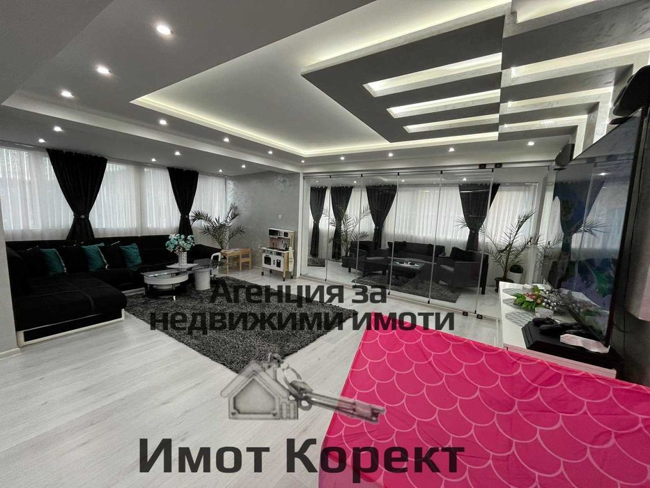 Продава се Тристаен апартамент в Асеновград - 137 кв.м за 1022 €/кв.м - Снимка #12