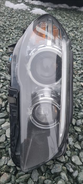 Far dreapta bmw f10 f11 bixenon adaptiv lci facelift