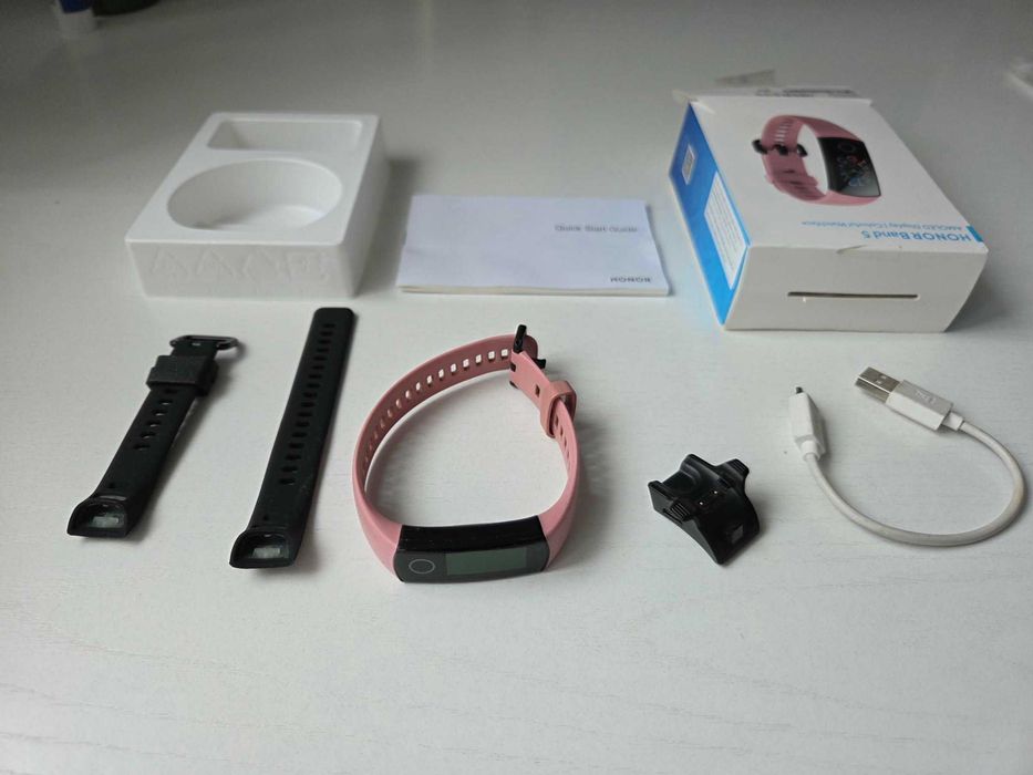Продавам Honor Band 5, Coral pink в отлично състояние