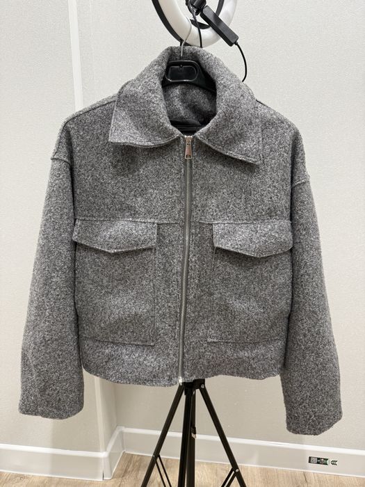 Бомбер трендовый модный