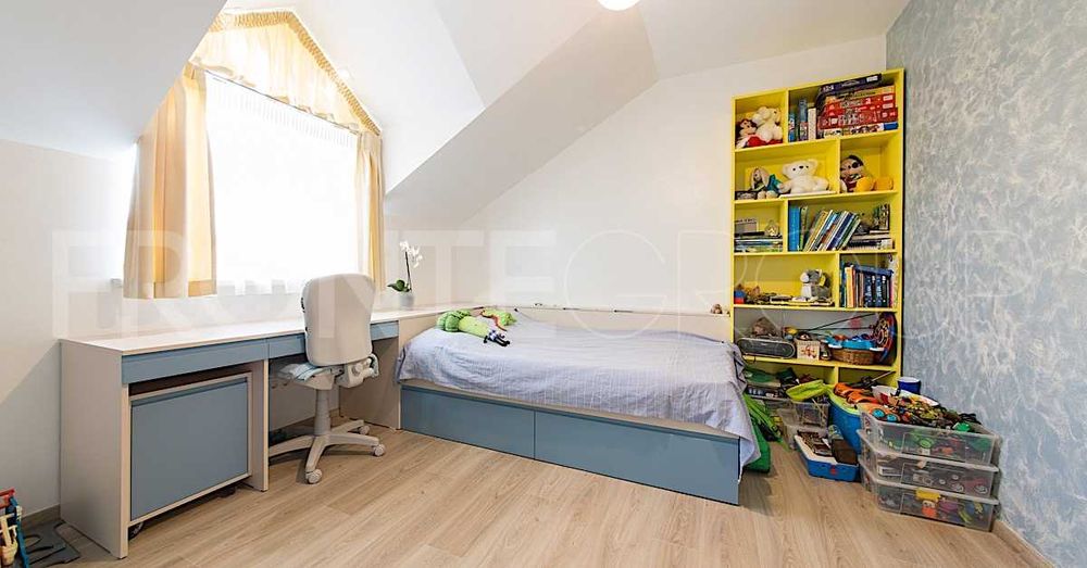 Casa cu 4 camere,mobilata si utilata,pompa de caldura geo,EcoVillas