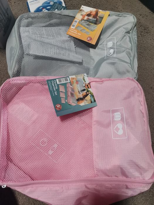 Organizator pt geanta ta de călătorie