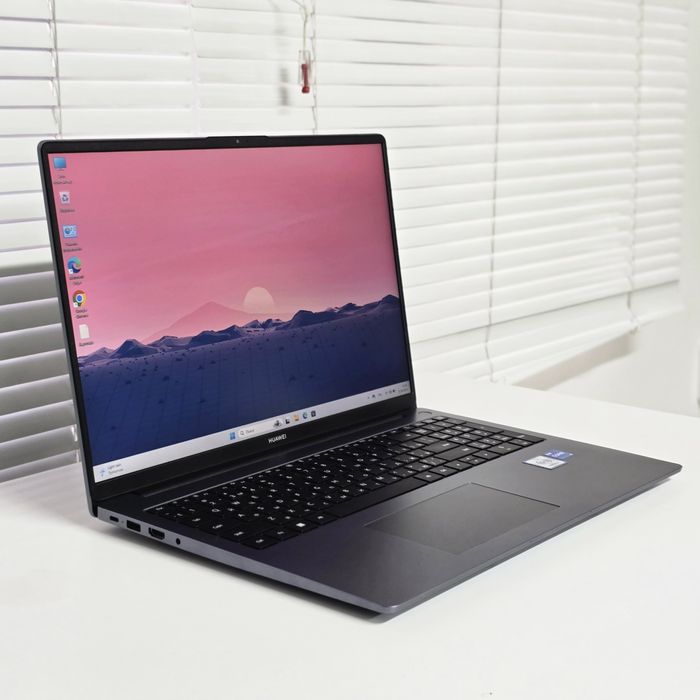 Ноутбук Huawei Laptop 16