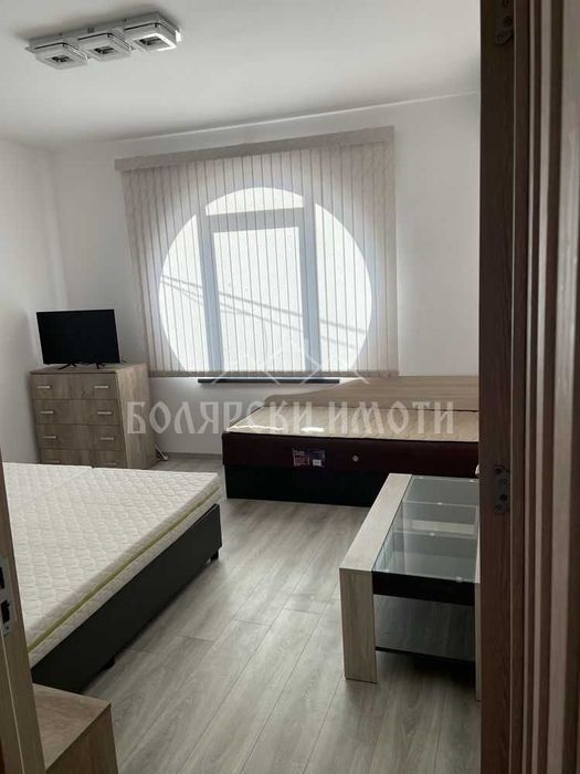 Дава се под наем Етаж от къща в Велико Търново, Акация - 75 кв.м за 459 € - Снимка #4