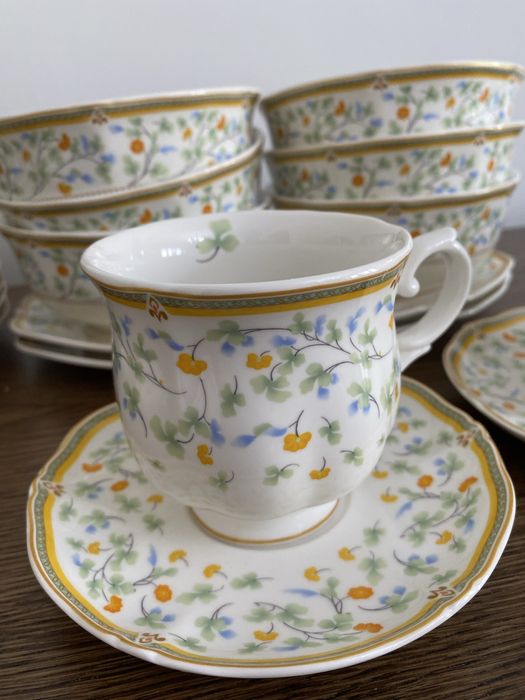 Сервиз чайно-столовый 32 предмета