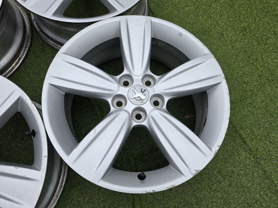18 5x114.3 Peugeot Citroen лети джанти 5х114.3