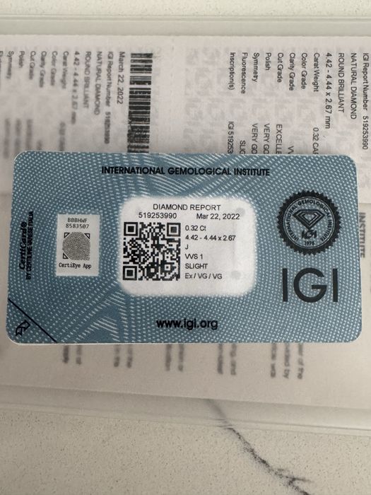 0,32 Natural Diamond (Диамант ) IGI