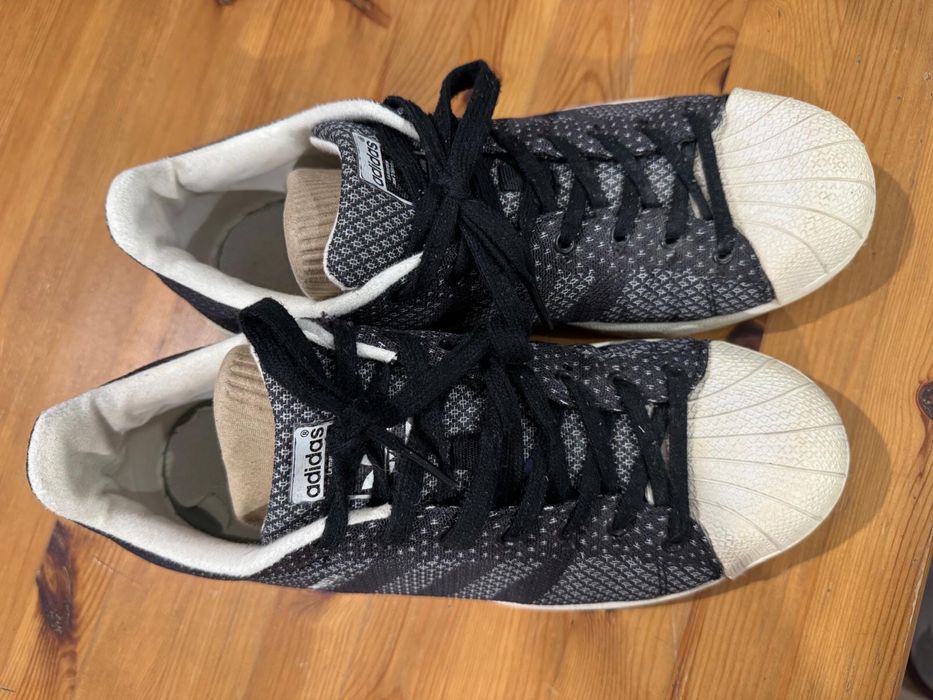 Adidas Superstar limited edition 44