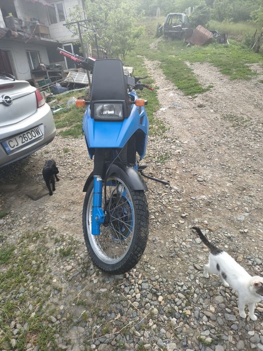 Vând sau schimb cu choper