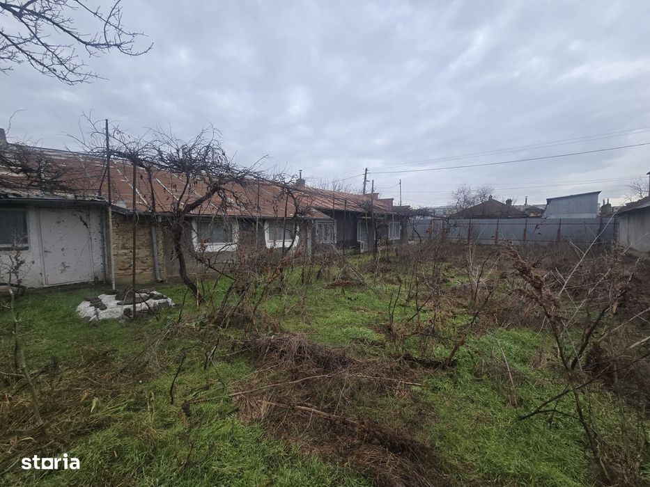 Teren 528 mp cu casa demolabila Ans Buzaului - str.Cernauti