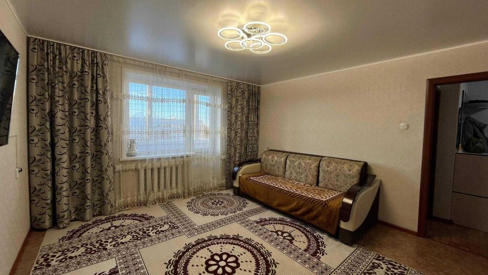 Продам двухкомнатную распашонка