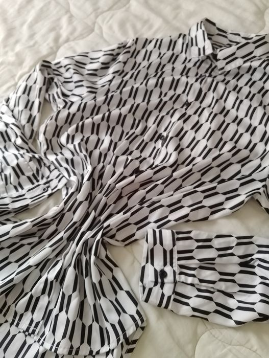 Дамска сатенена риза