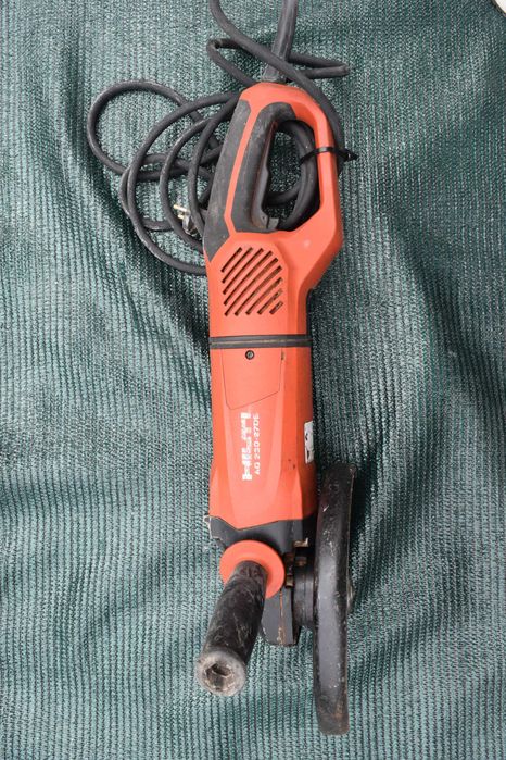 Hilti Polizor unghiular AG 230-27DB