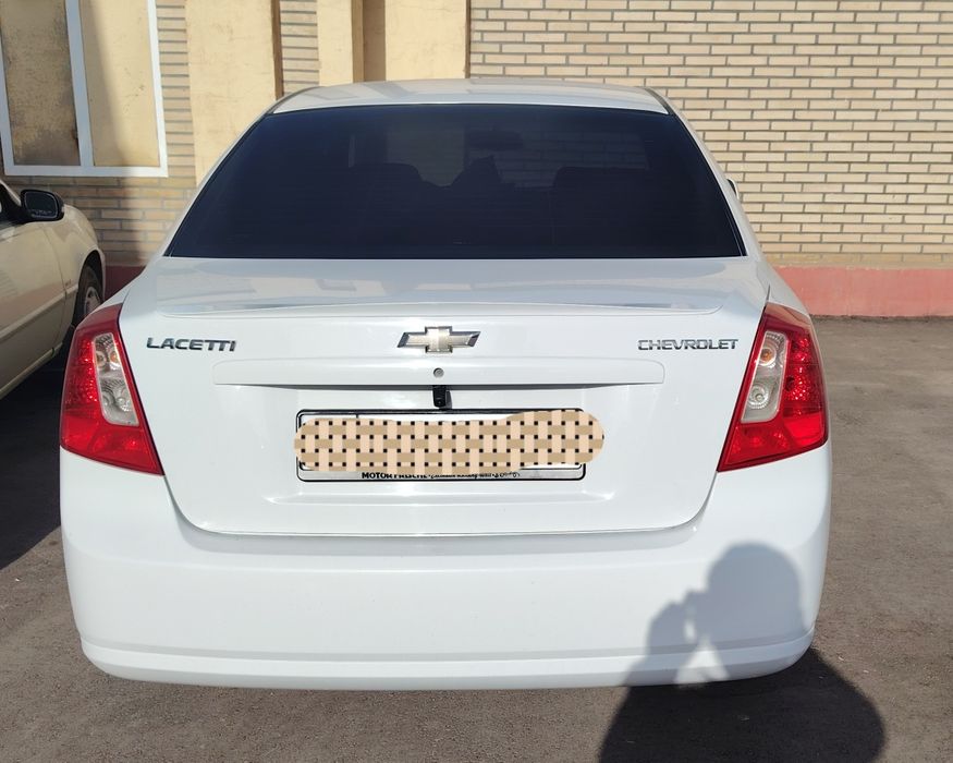 Genta sotiladi yili 2014  narxi 90 mln