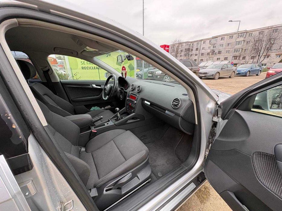 Audi A3 Sportback 8PA 2007 2.0tdi 140CP BMM manual