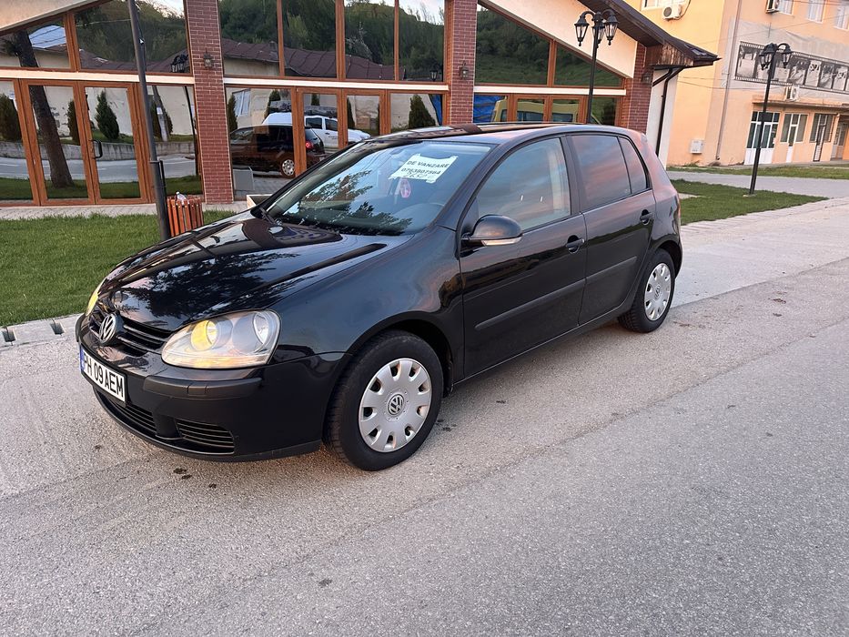 Volkswagen Golf 5 1.6 Benzina