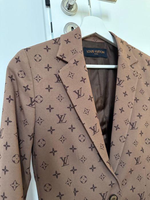 Louis Vuitton sacou dama maro marimea S blazer original deosebit