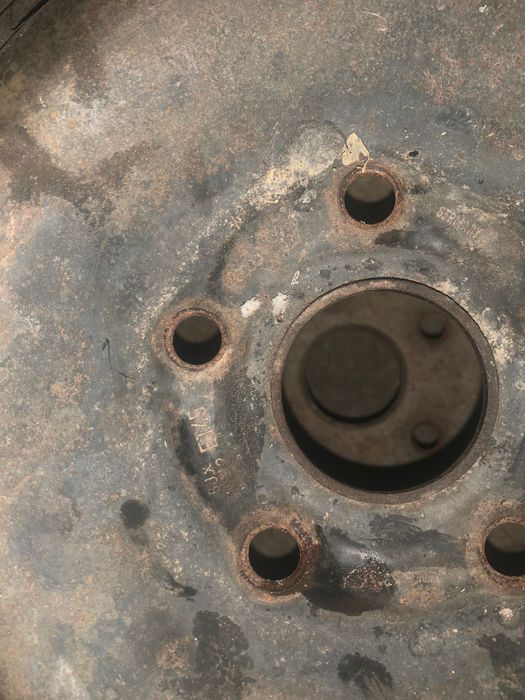 Vând jante de tablă Volkswagen/audi