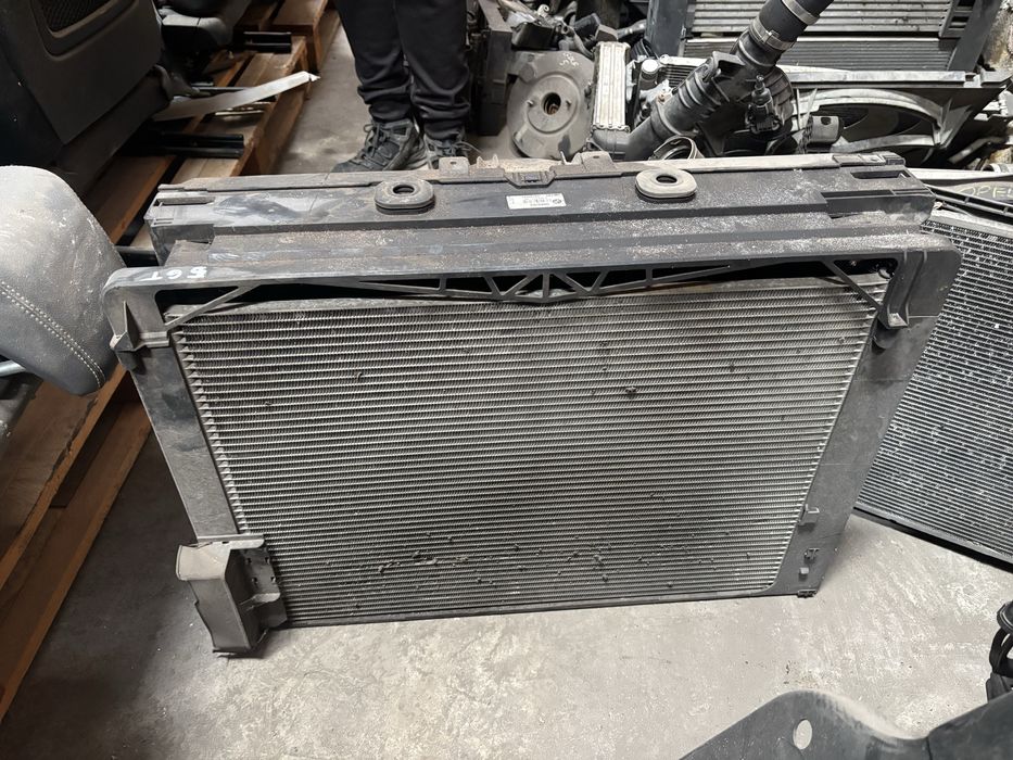 Пачка с радиатори bmw gt5 f10 f07