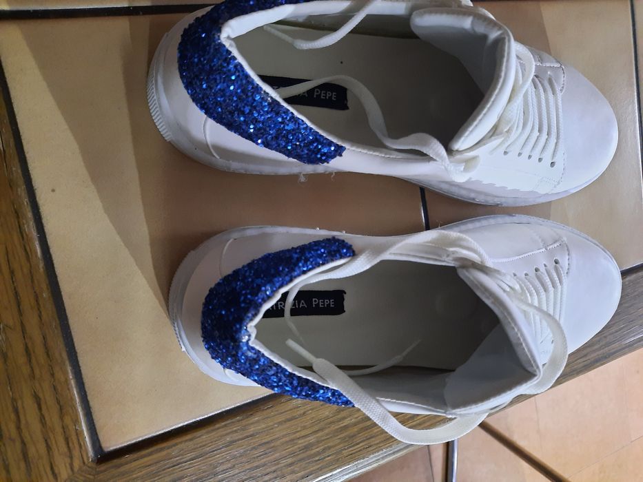 Нови маркови маратонки