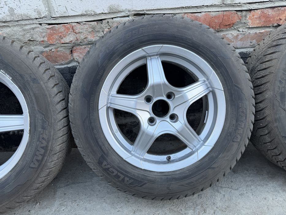 Продам диски с зимней резиной р14 ваз