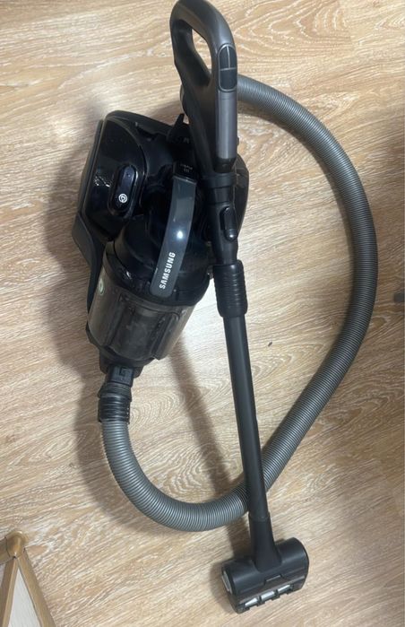 Класный Пылесос