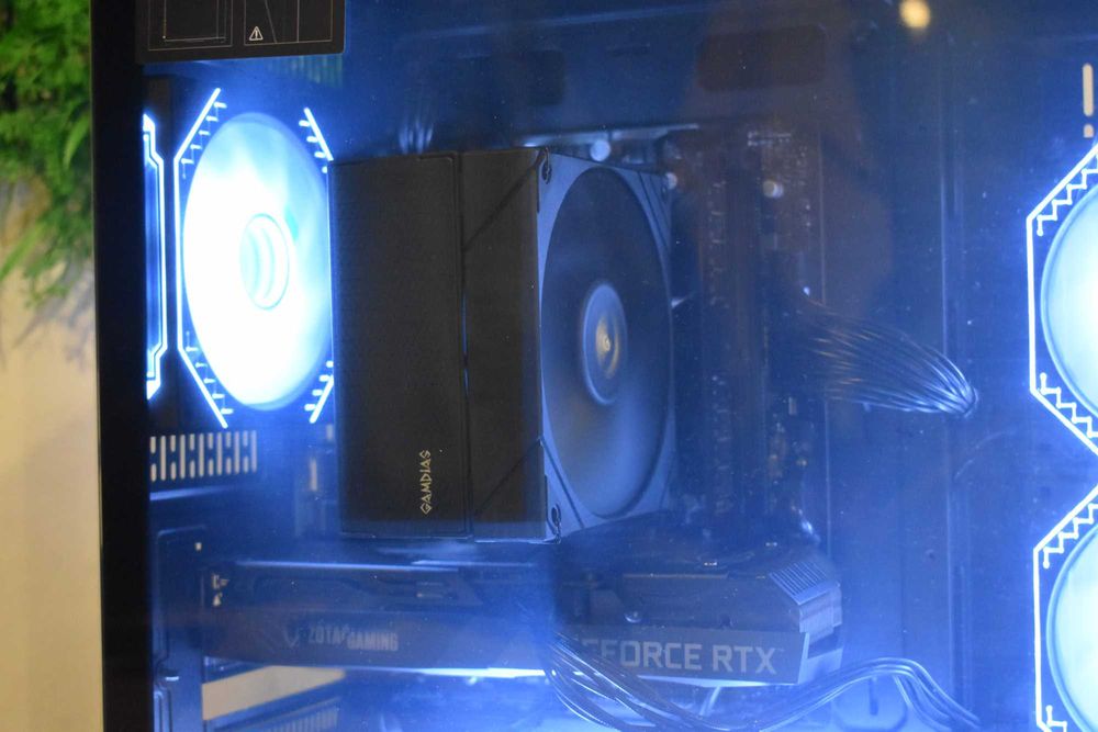 Геймърски Компютър Ryzen 5 5600 | Rtx 3060Ti | 16GB ram | 256GB ssd |