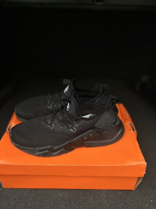 Nike Air Huarache Drift