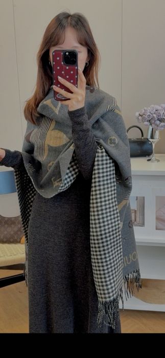 Fular Louis Vuitton, model 2026, 3 modele