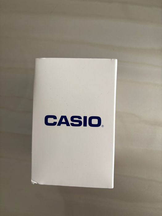 Продам  электронные Casio наручные часы.