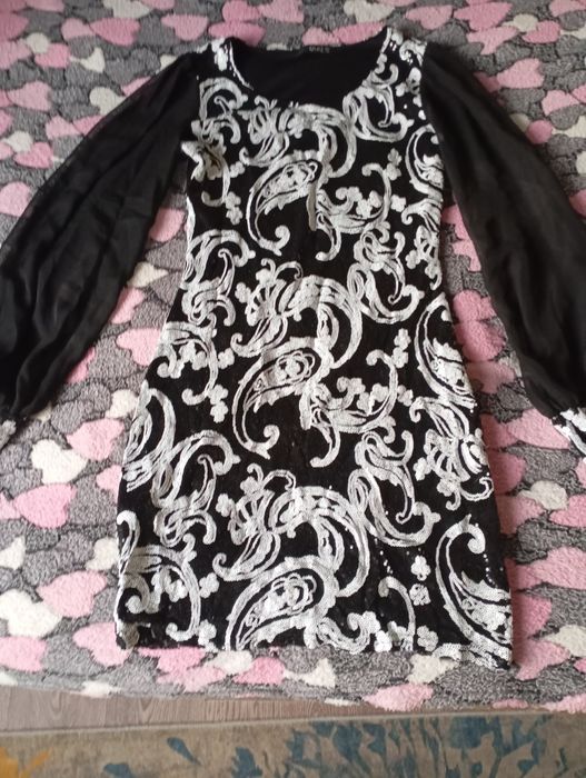 Продам платья в отличном состоянии